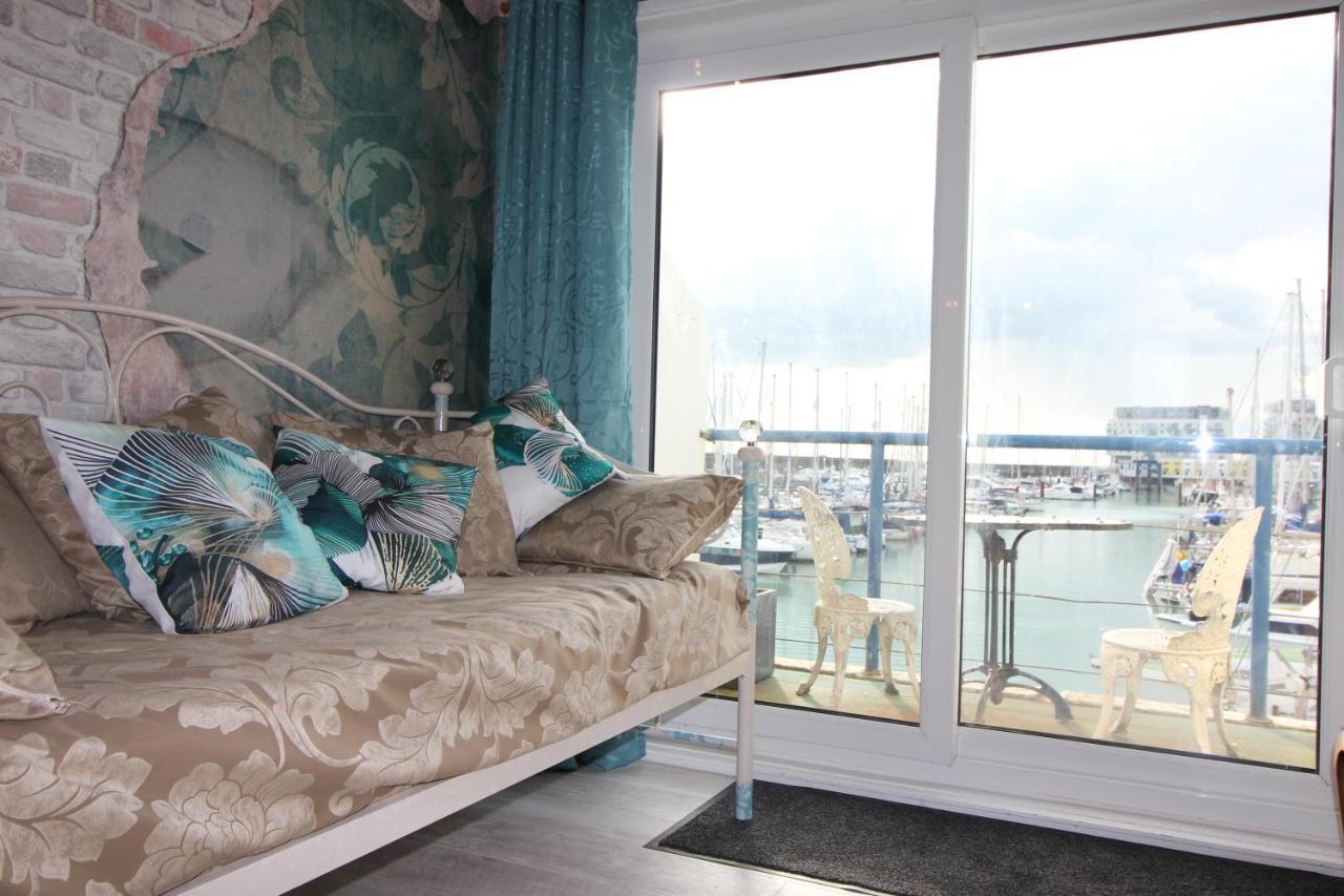 Unique, Loft-Style Apartment With Fantastic Brighton Marina Views Экстерьер фото